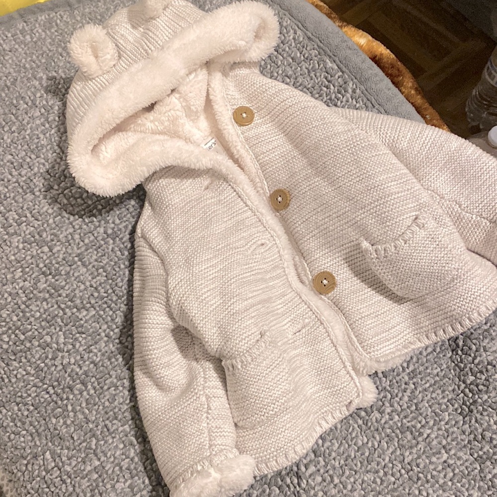 Nwot cozy unisex sweater